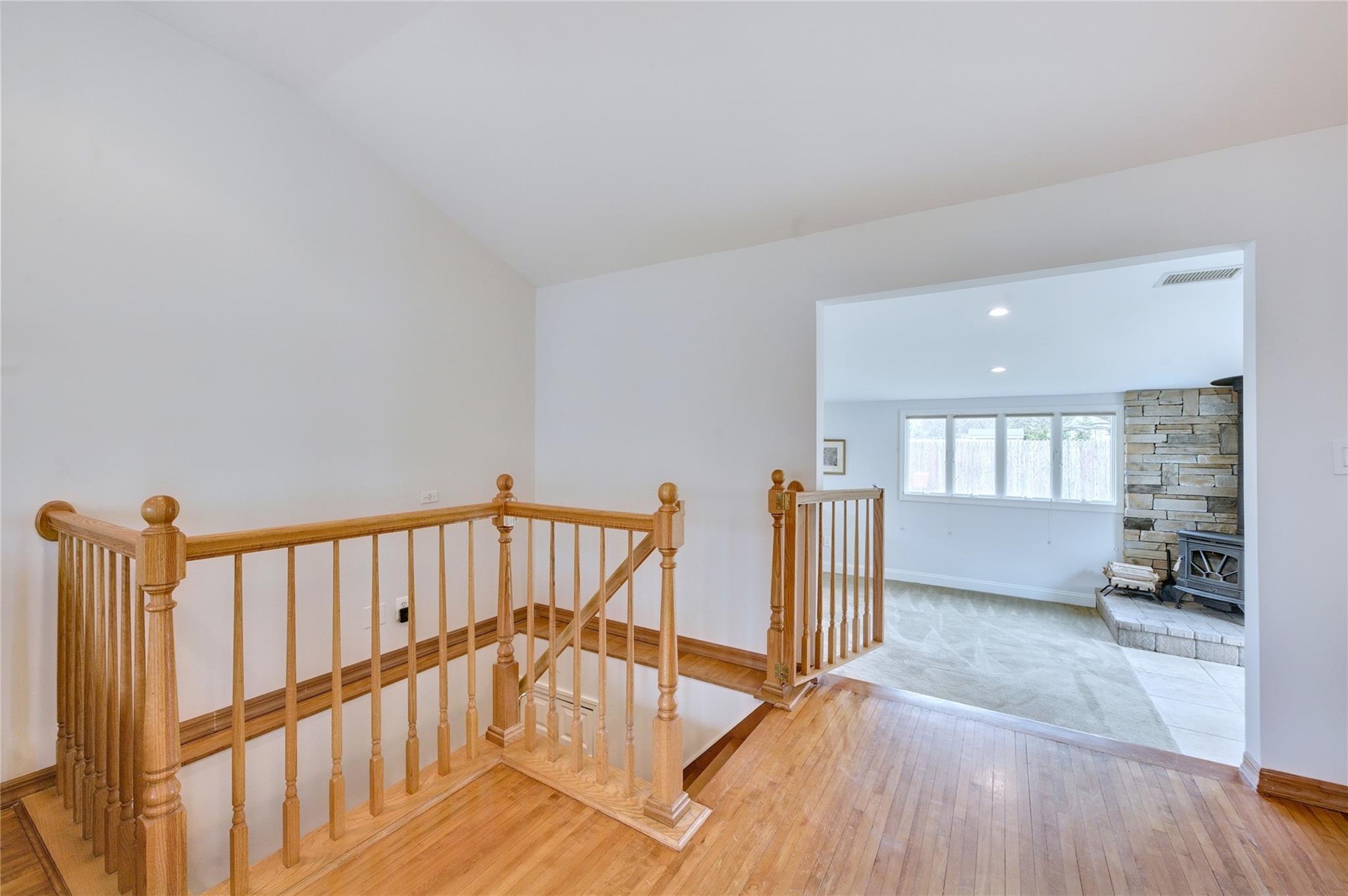 3 Grace Park Dr, Commack, New York image 15
