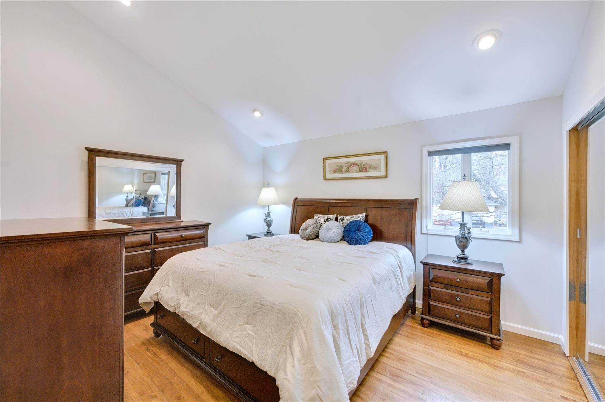 3 Grace Park Dr, Commack, New York image 21