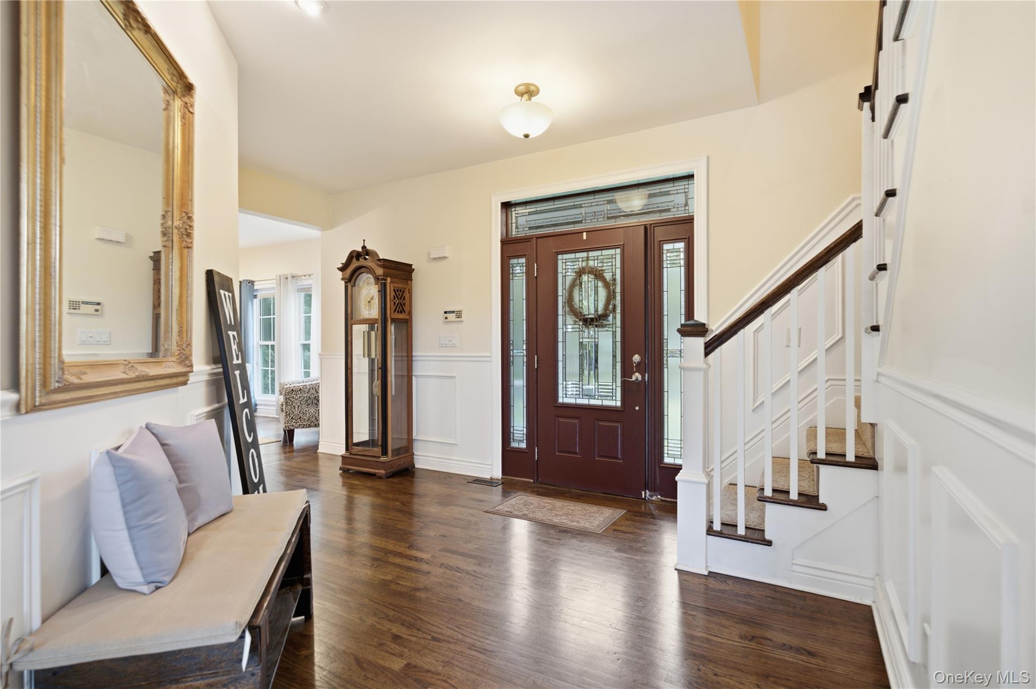 4 Wood Hollow Drive