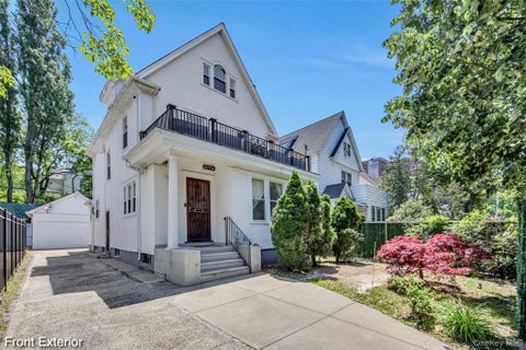 Photo of 11116 76th Drive, Forest Hills, NY 11375 (MLS # 1004225)