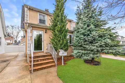 Homes For Sale - 92-24 219th Street<br/> Queens Village, NY 11428