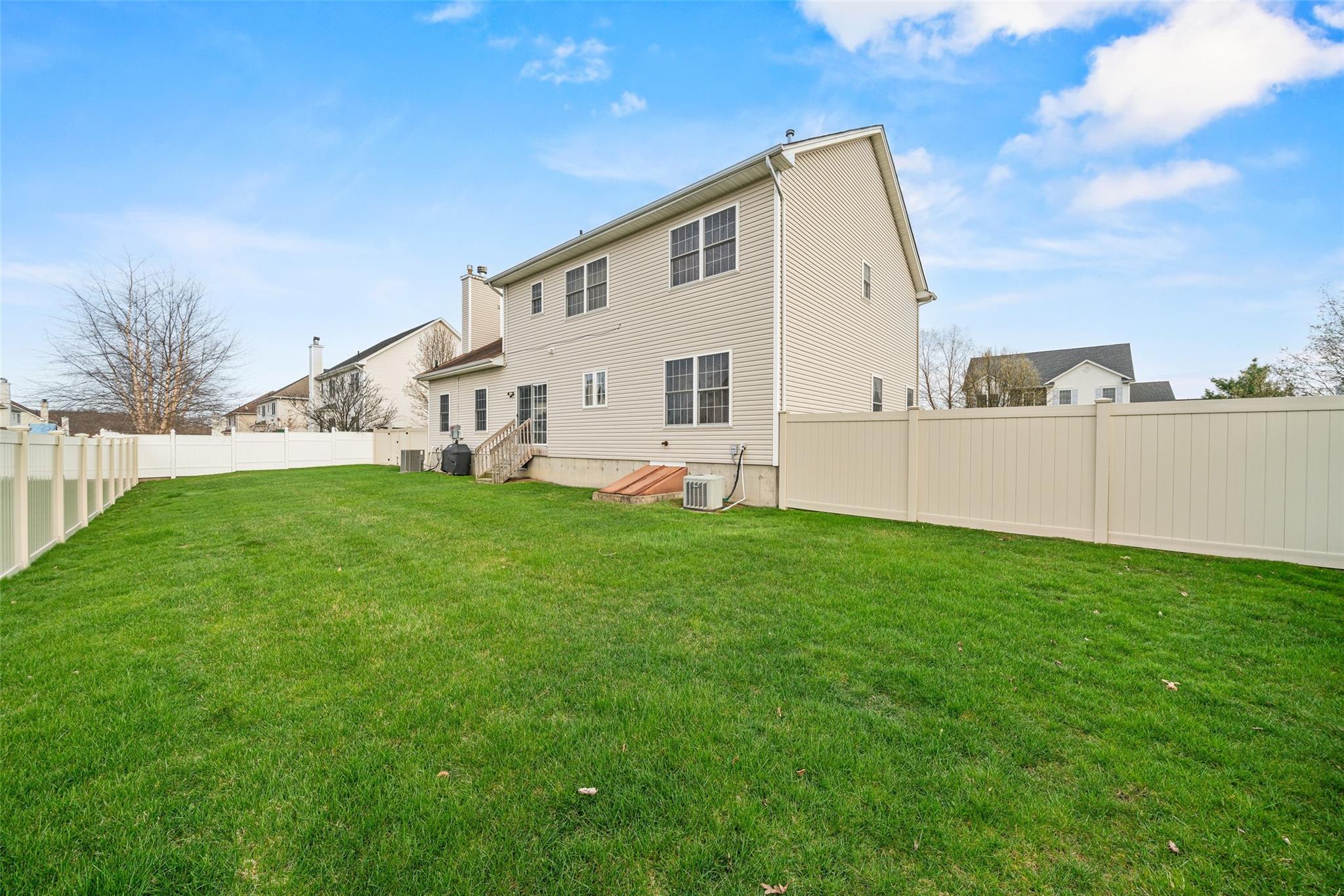2044 Independence Drive, New Windsor, New York image 6