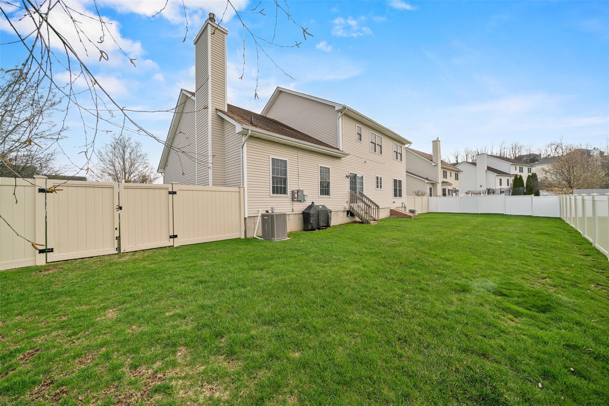 2044 Independence Drive, New Windsor, New York image 5
