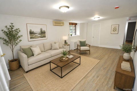 Apartment For Rent - 155 Garth Road #B1<br/> Westchester County, Scarsdale, NY 10583
