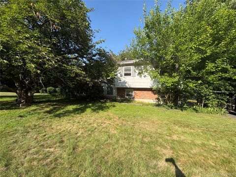 Homes For Sale - 35 East Street<br/> Rockland County, West Nyack, NY 10994