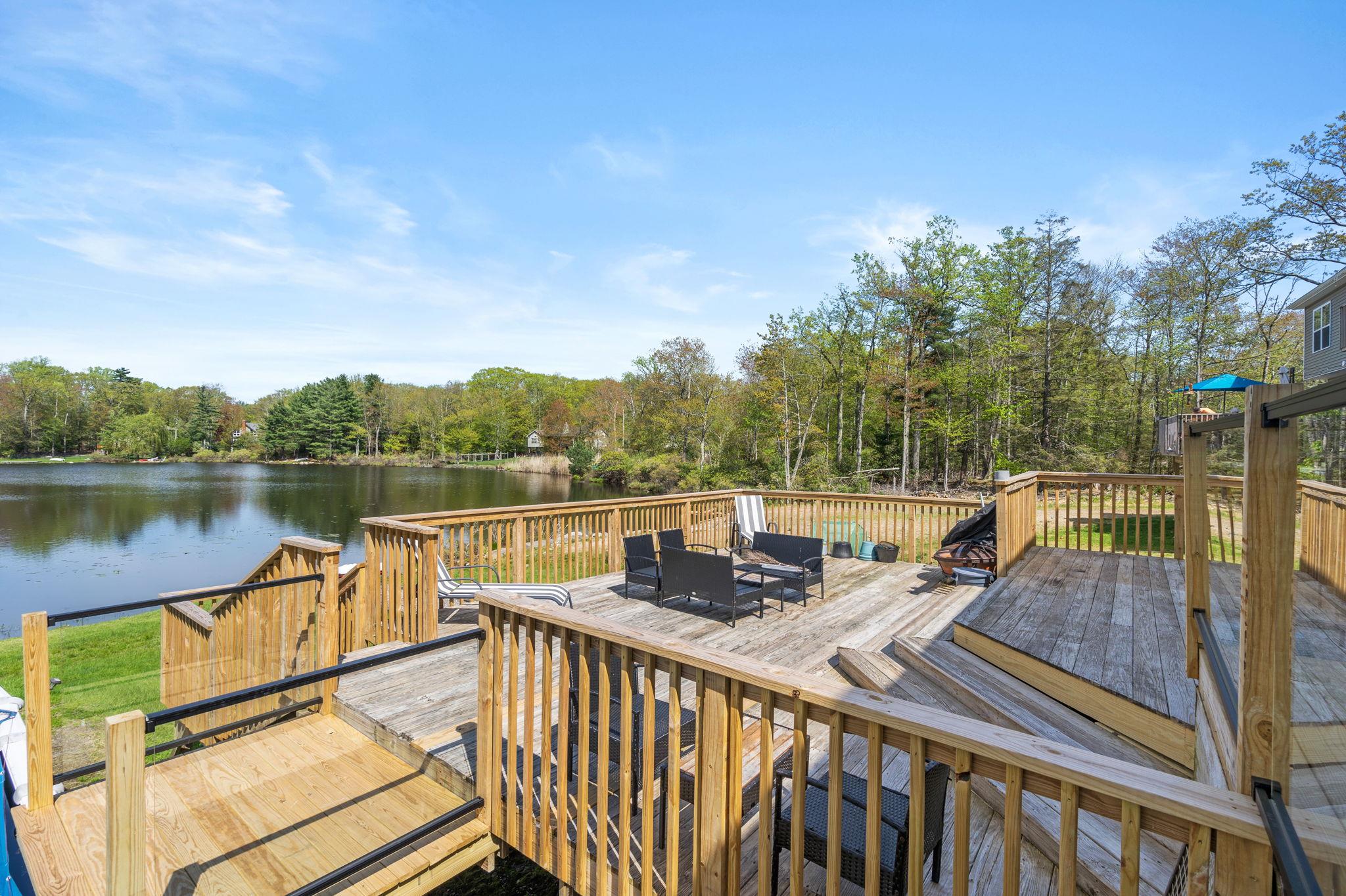 61 Surrey Street, Rock Hill, New York image 2