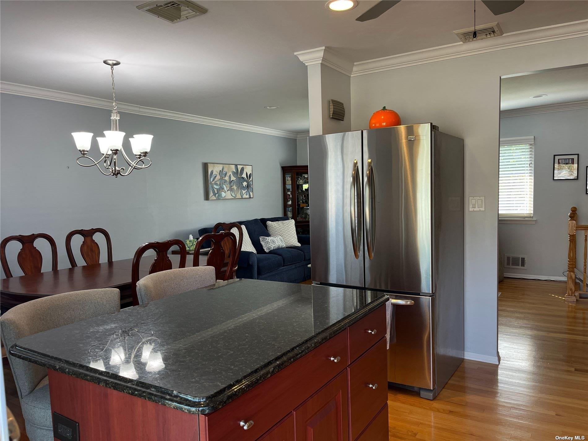 29 Gaymore Road, Port Jefferson Station, New York image 9
