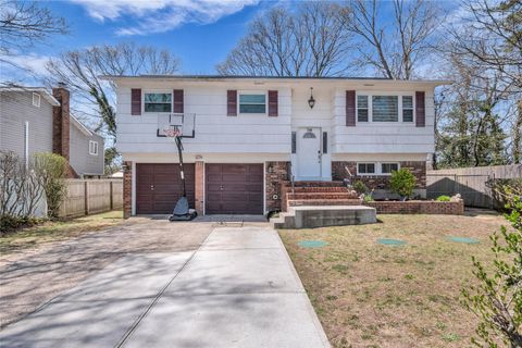 756 Bohemia Parkway Sayville NY 11782