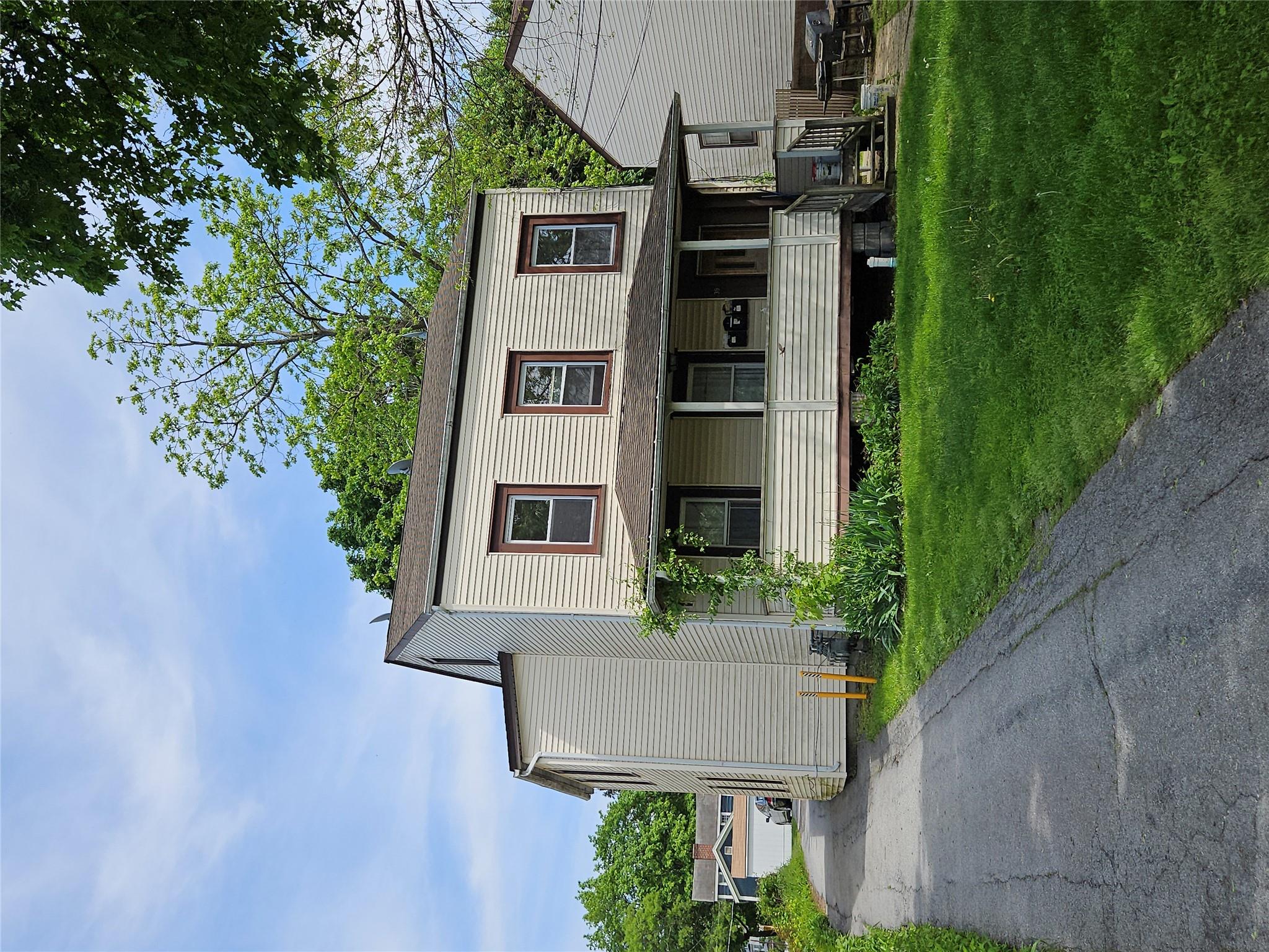 Delafield Street, Poughkeepsie, New York - 6 Bedrooms  
3 Bathrooms - 