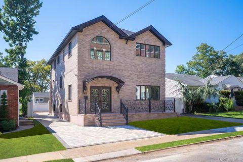 7-24 128 Street Flushing NY 11356