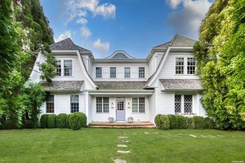 Homes For Rent - 115 Toylsome Lane<br/> Southampton, NY 11968