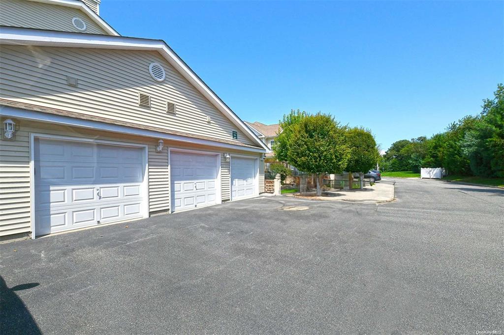 1407 Piccadilly Way #1407, Saint James, New York image 27