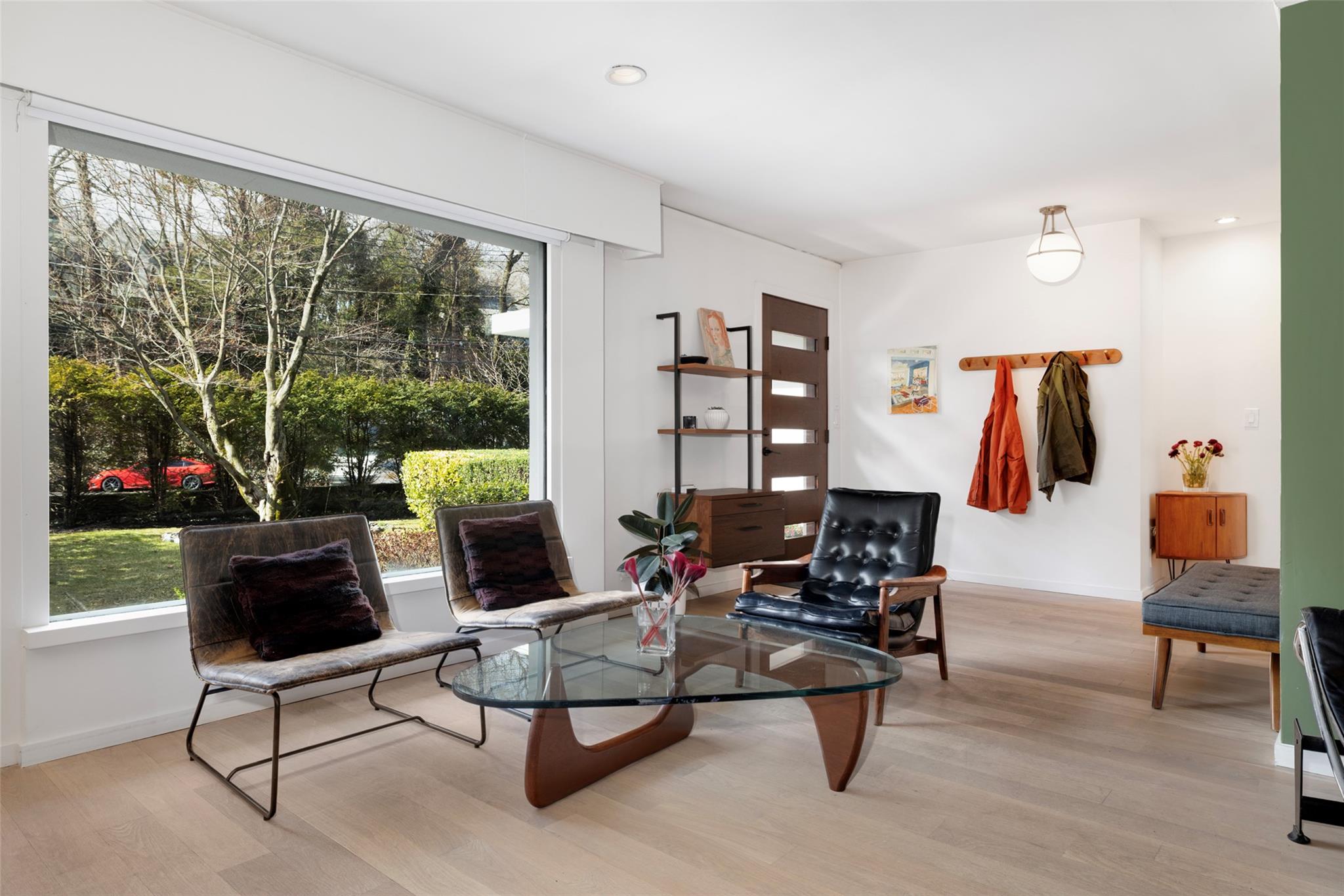 296 Murray Avenue, Larchmont, New York image 4