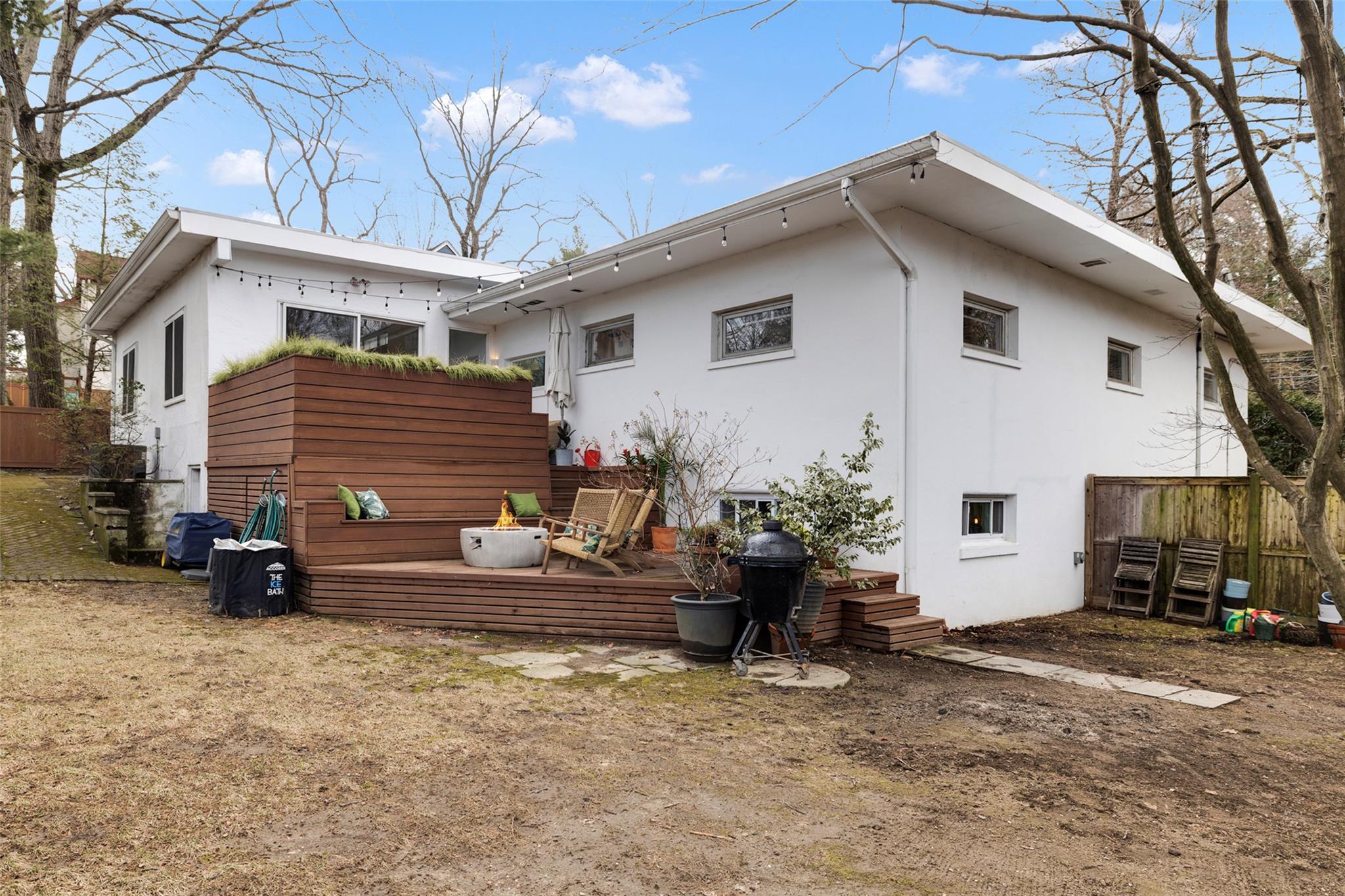 296 Murray Avenue, Larchmont, New York image 46