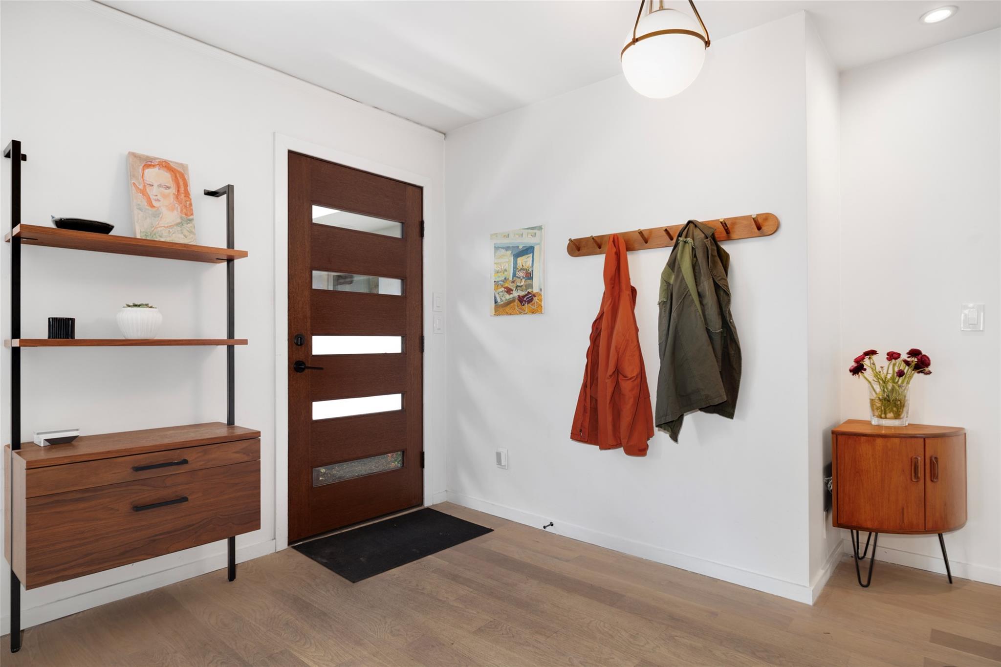 296 Murray Avenue, Larchmont, New York image 3