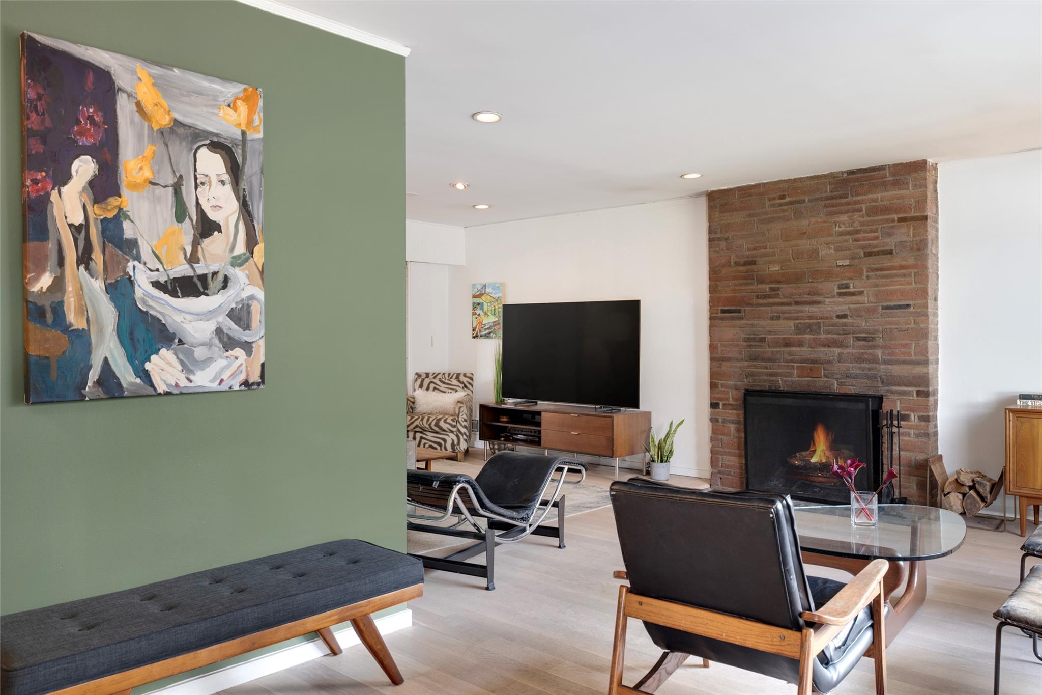 296 Murray Avenue, Larchmont, New York image 5