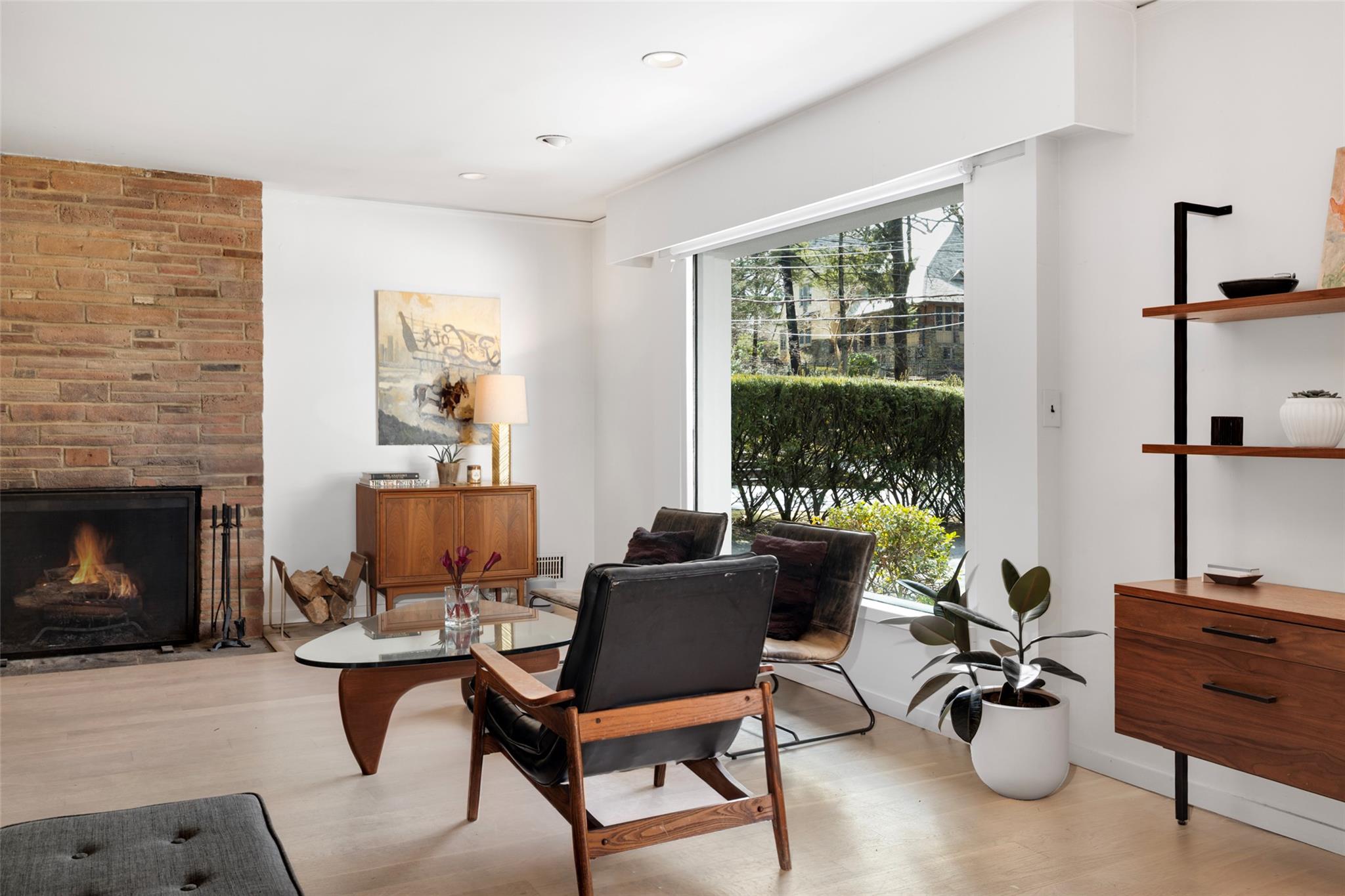296 Murray Avenue, Larchmont, New York image 19
