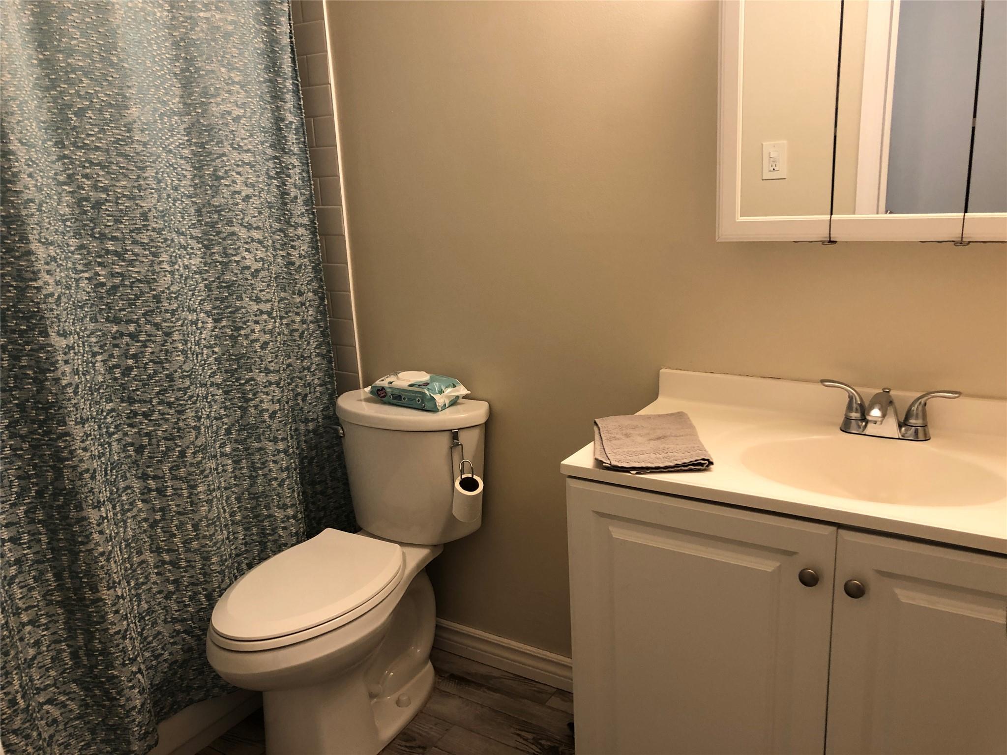 62 Pinebrook Place #62, Bay Shore, New York image 10