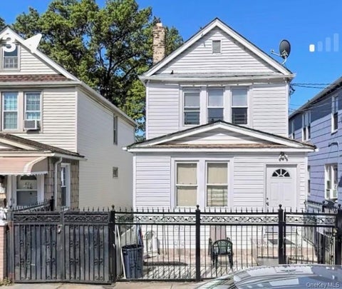 Multifamily For Sale - 439 Thieriot Avenue<br/> Bronx, NY 10473