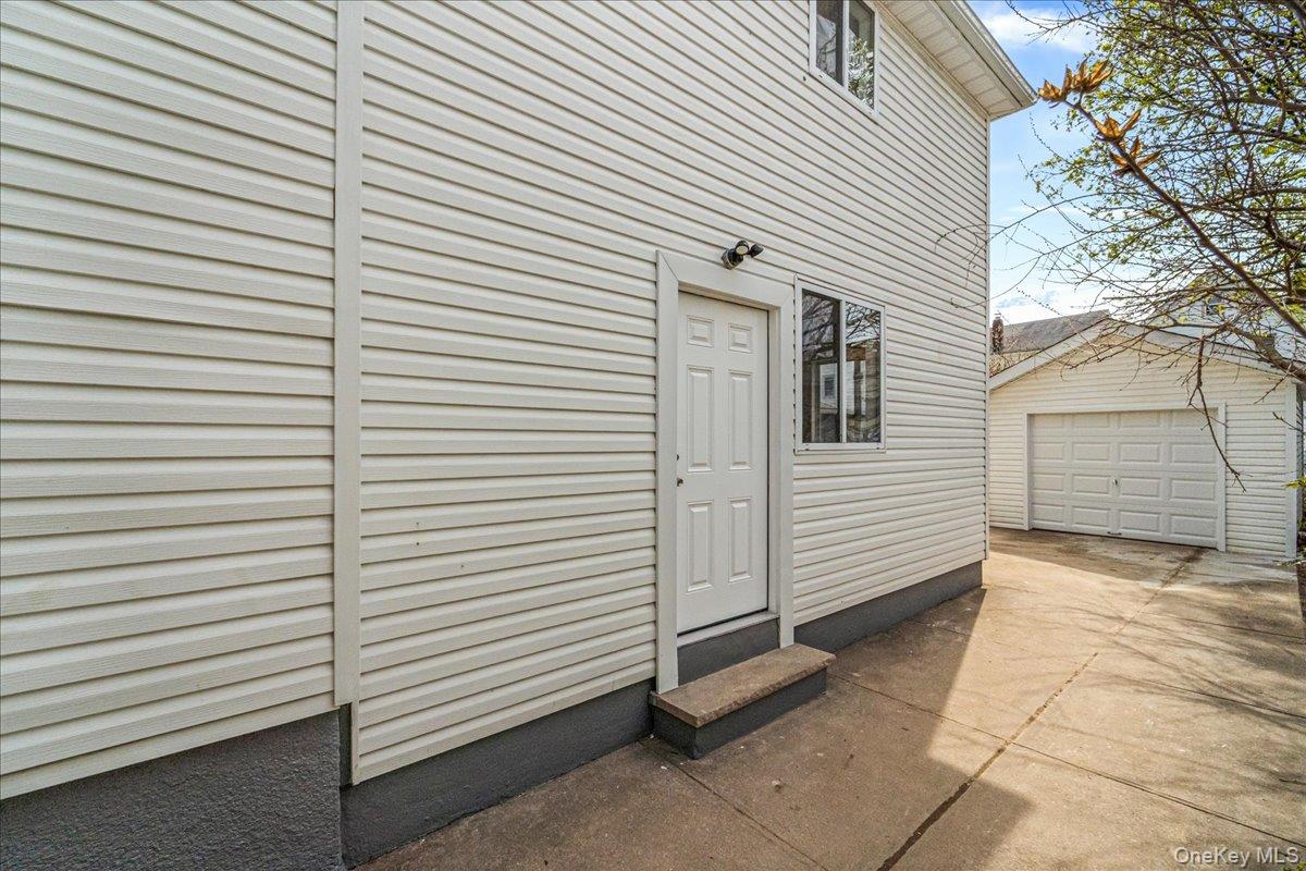 90-34 205th Street - Photo 3