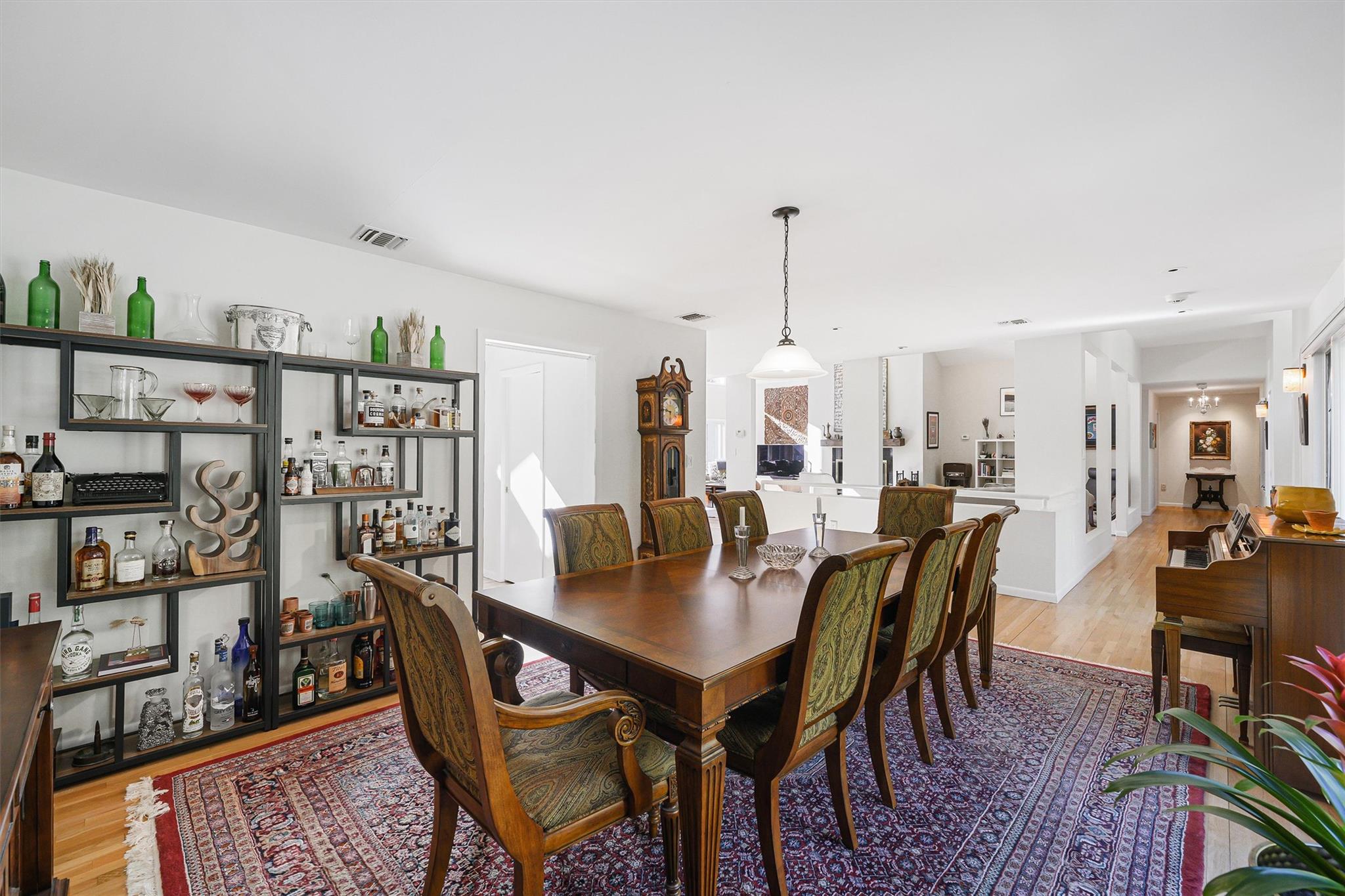 286 S Mountain Road, New City, New York image 18