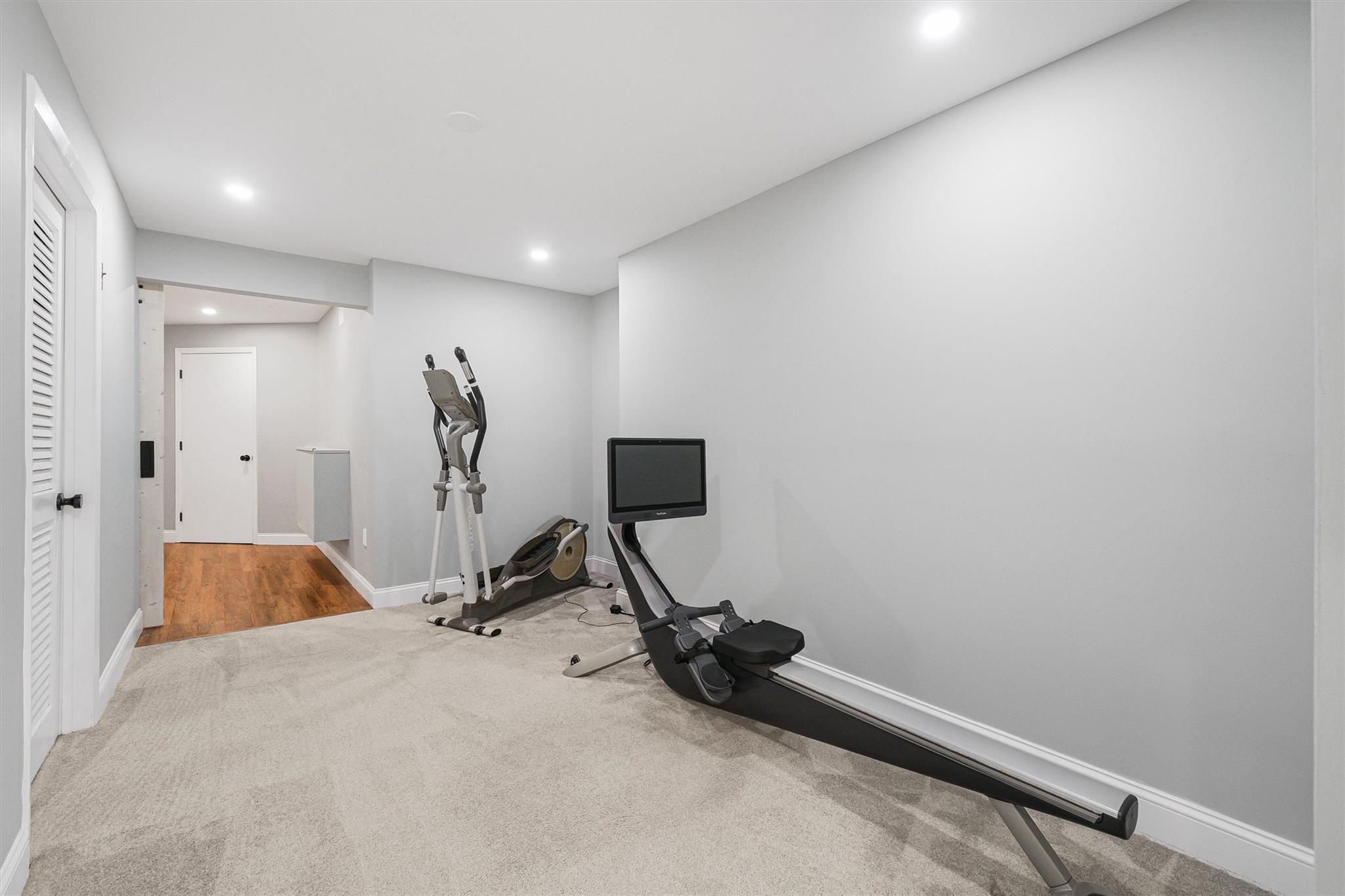 286 S Mountain Road, New City, New York image 31