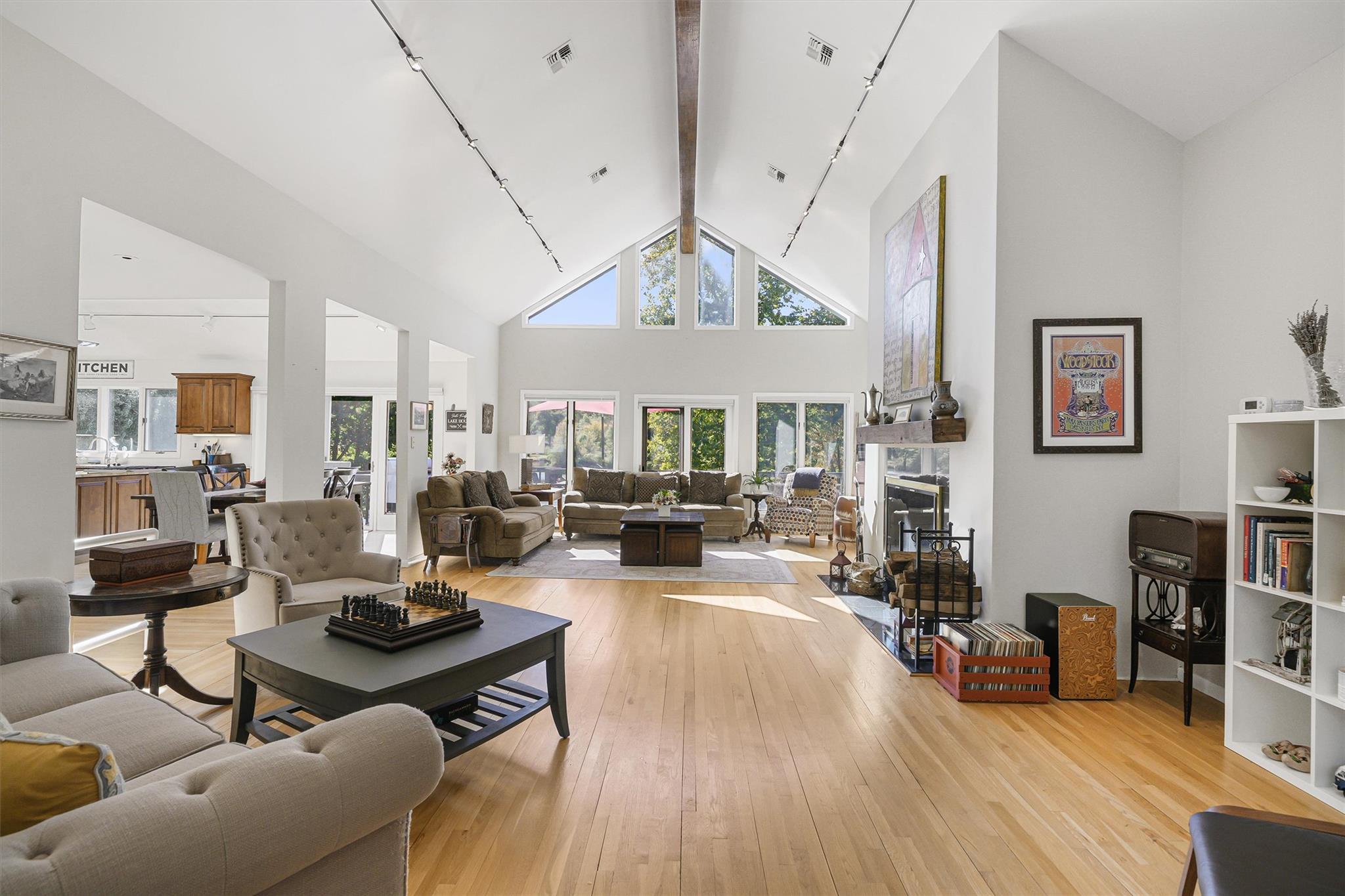 286 S Mountain Road, New City, New York image 9