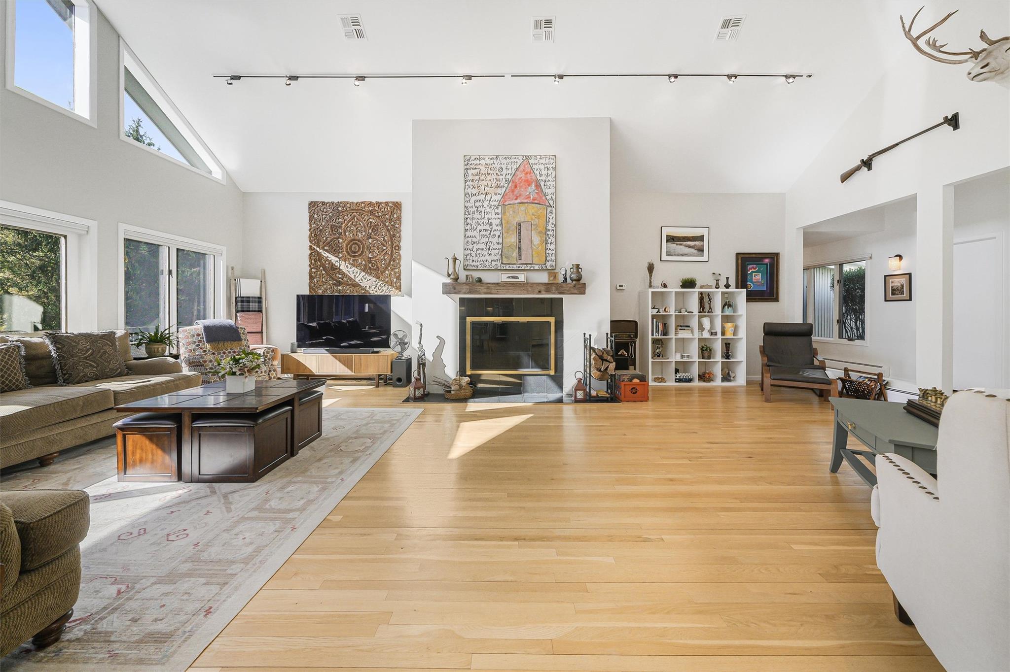 286 S Mountain Road, New City, New York image 11