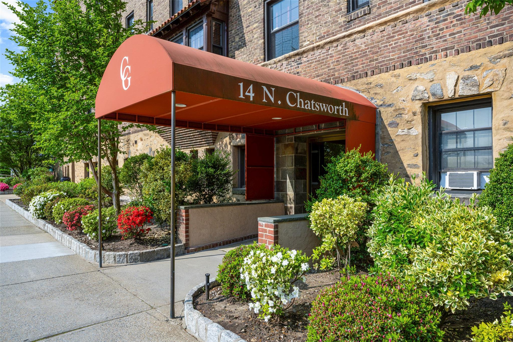 N Chatsworth Avenue 5J, Larchmont, New York - 1 Bedrooms  
1 Bathrooms  
3 Rooms - 