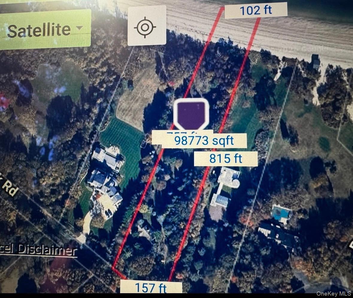 47 Crane Neck Road