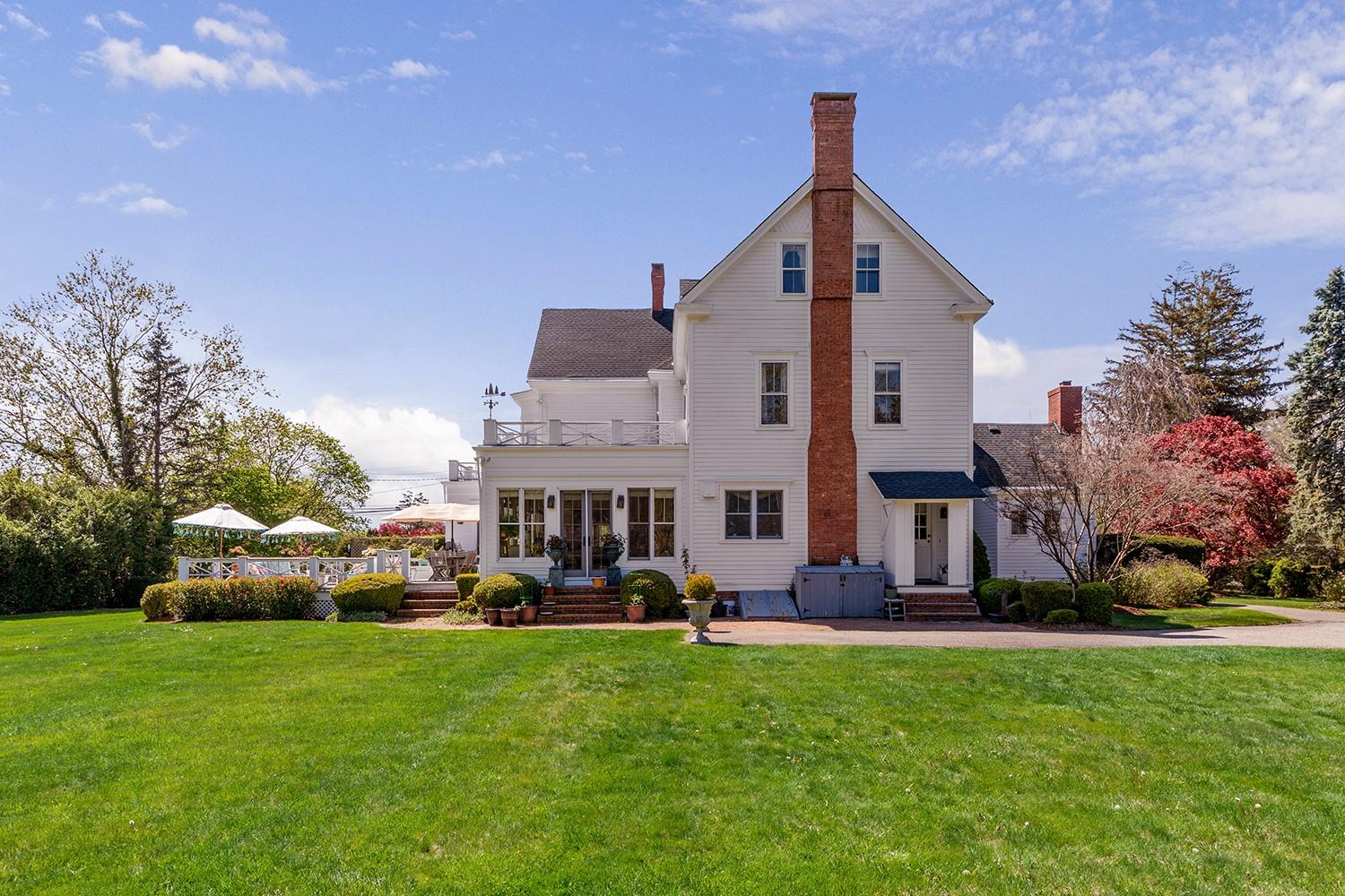 35 S Penataquit Avenue, Bay Shore, New York image 34