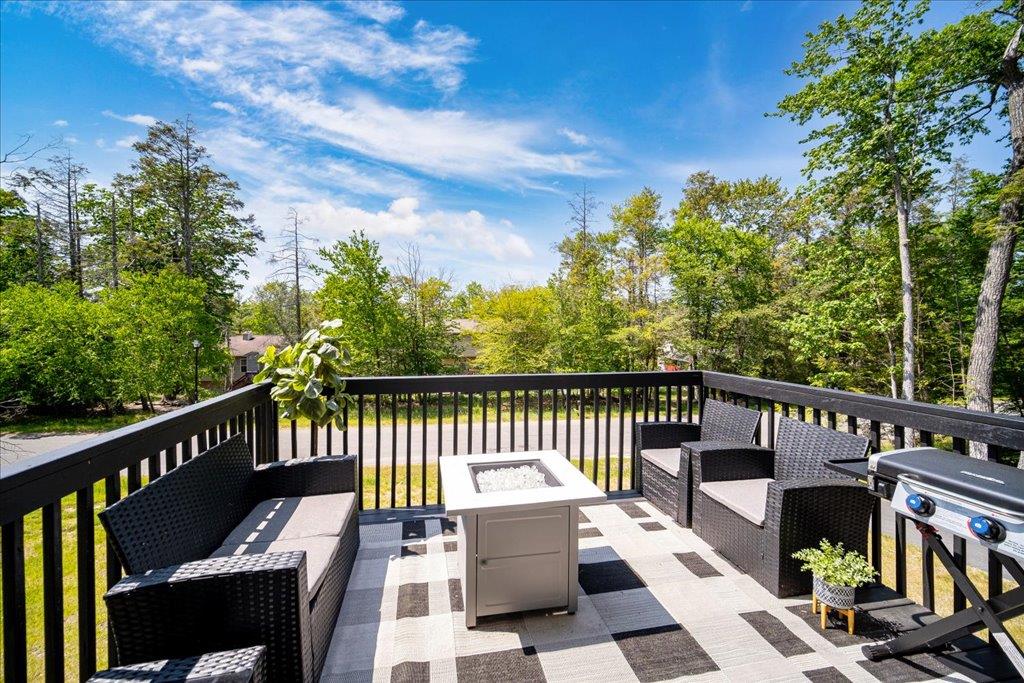131 N Emerald Drive, Rock Hill, New York image 8