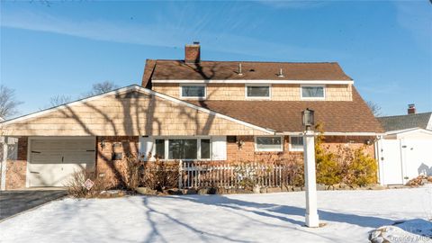 2155 Salisbury Park Drive, Westbury, NY 11590 - MLS#: 953956