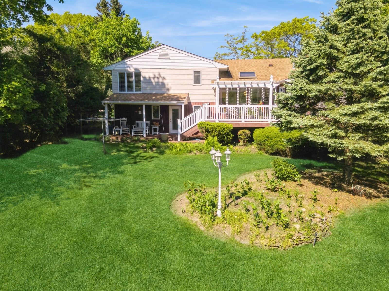 173 Swan Lake Drive, Patchogue, New York image 30