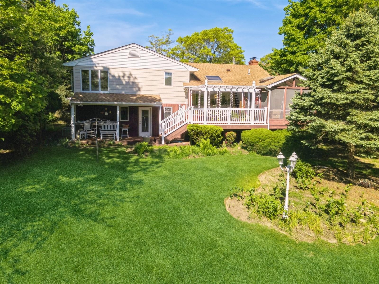 173 Swan Lake Drive, Patchogue, New York image 31