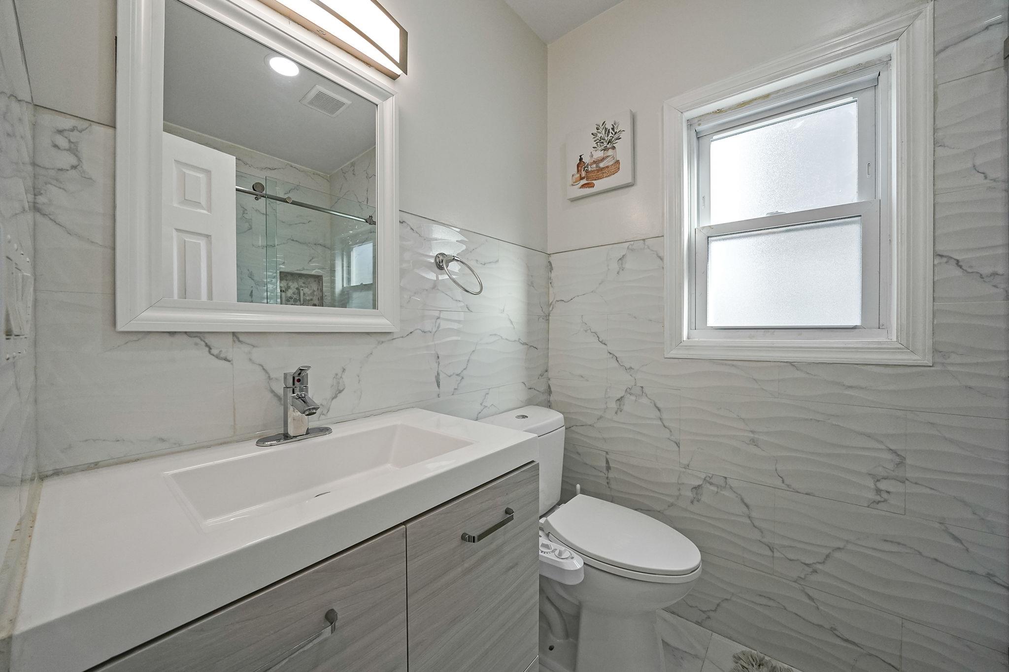 86-15 232 Street, Queens Village, New York image 16