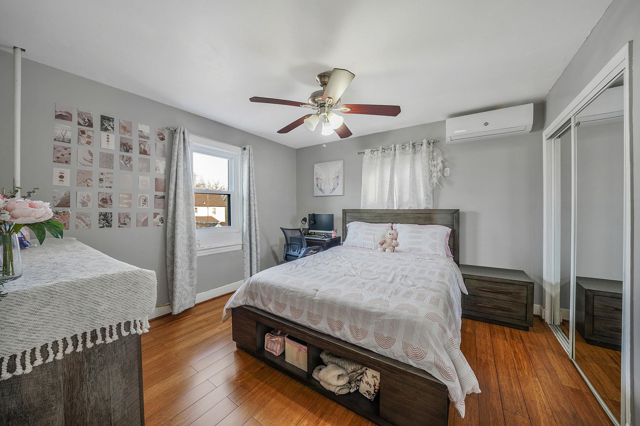 86-15 232 Street, Queens Village, New York image 21