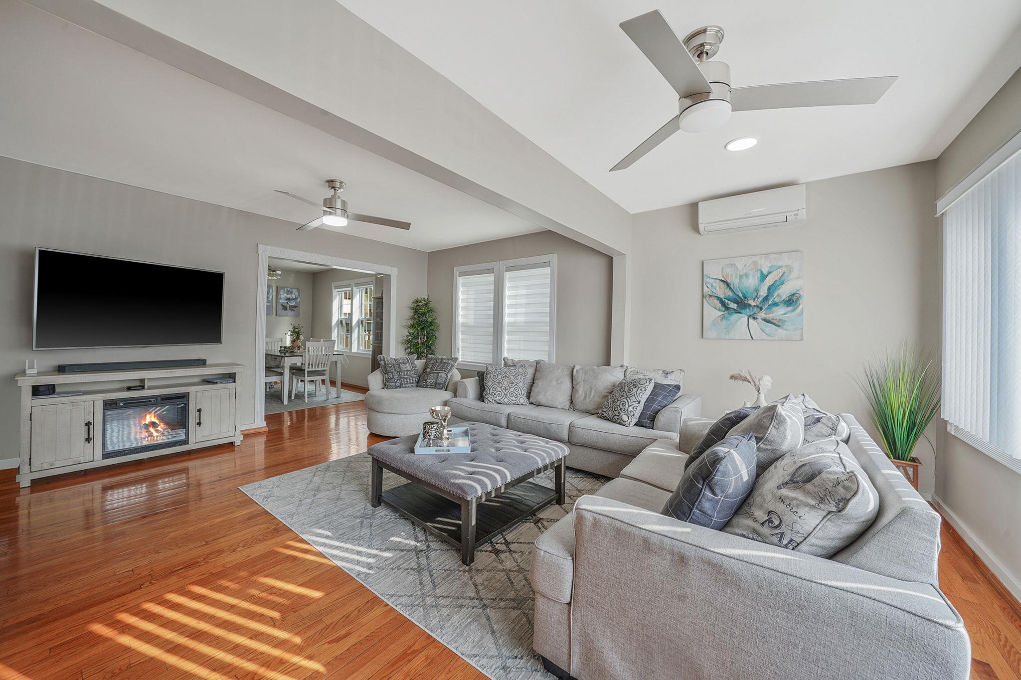 86-15 232 Street, Queens Village, New York image 4