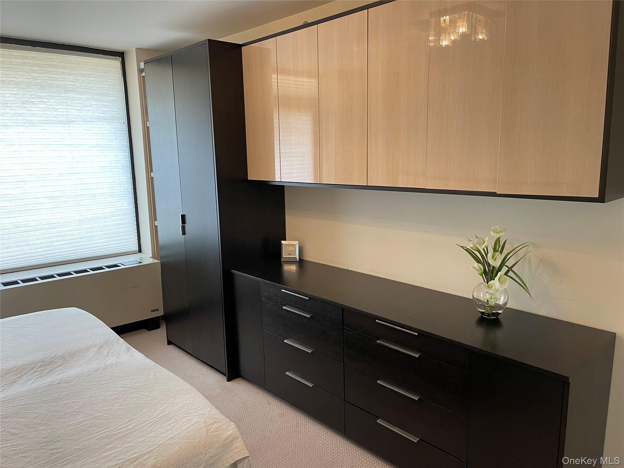 116-24 GROSVENOR Lane 7C