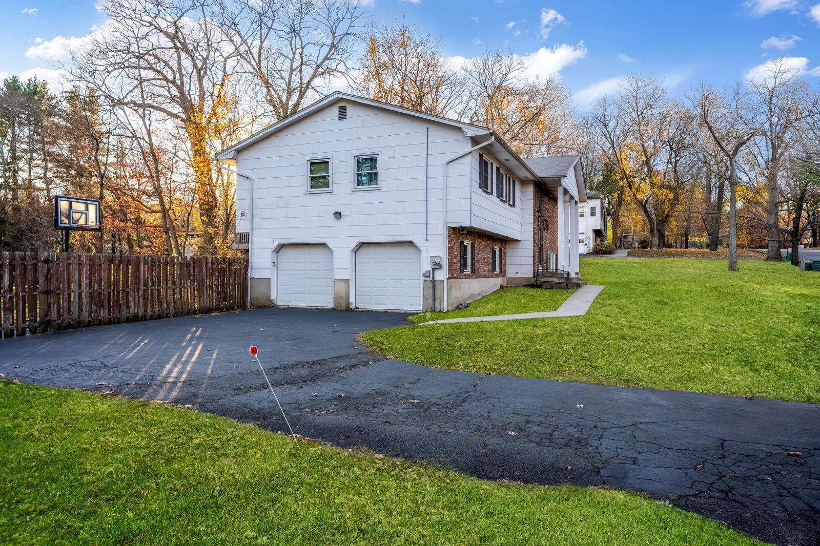 45 Fessler Drive, Spring Valley, New York image 26