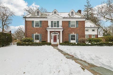 167 Kensington Road Garden City NY 11530