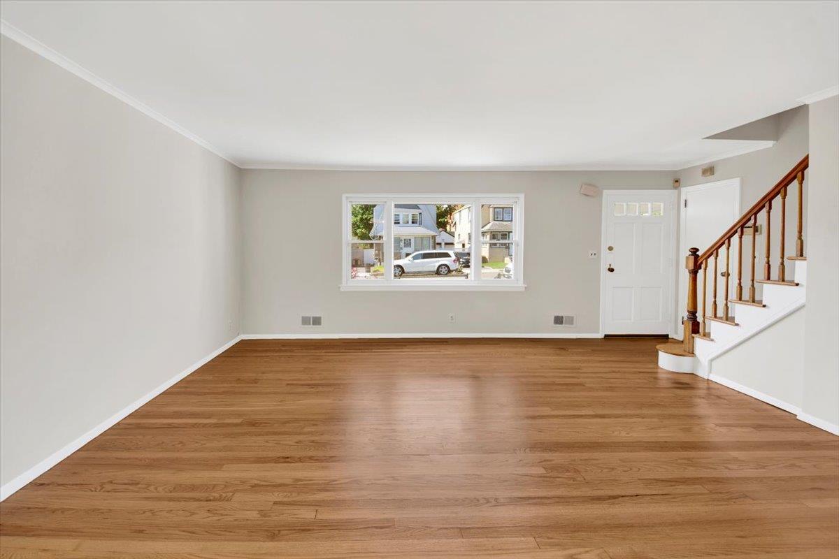 105 Colgate Avenue, Yonkers, New York image 6