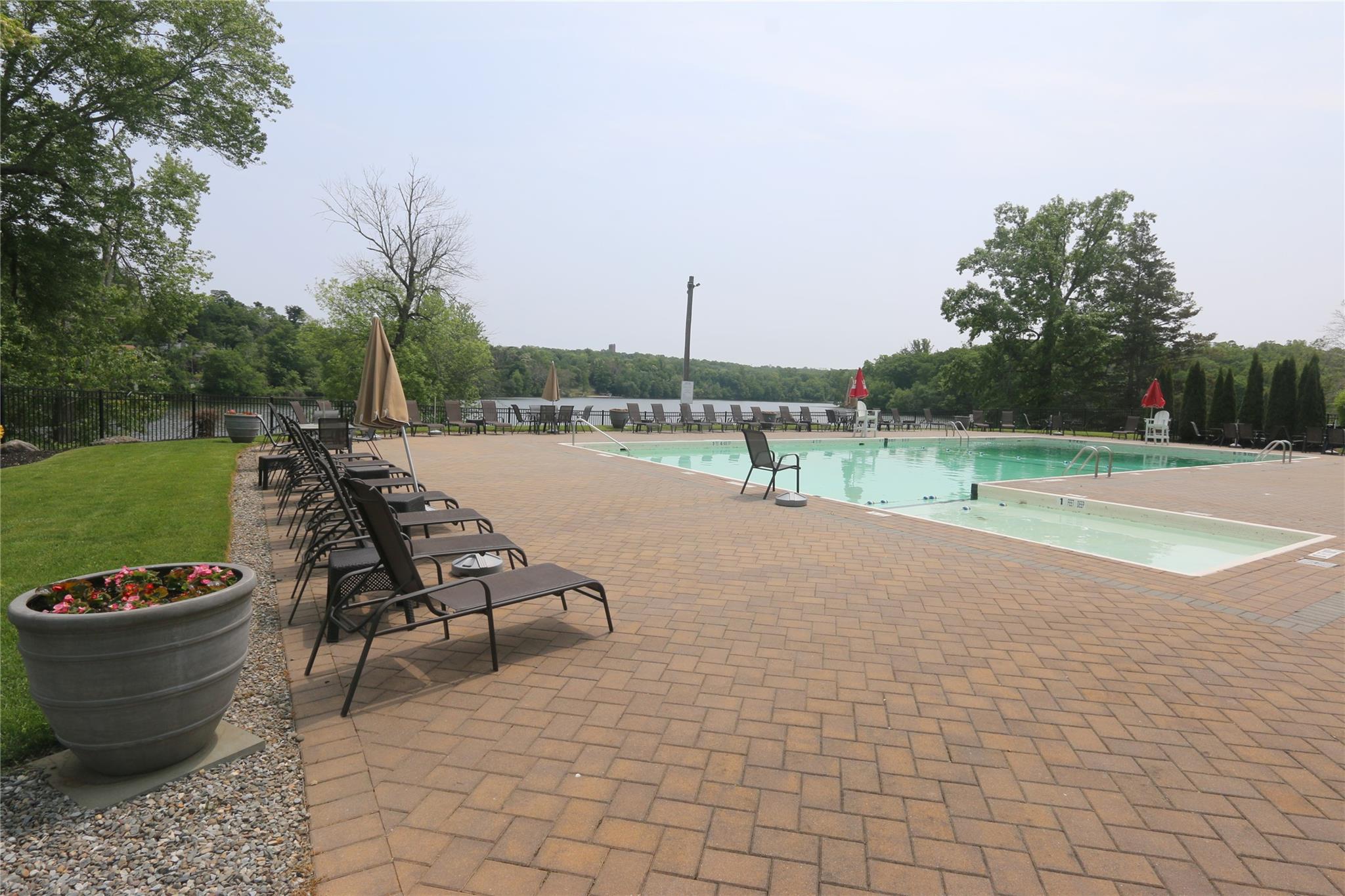 80 Lake Ridge Cove, Mohegan Lake, New York image 21