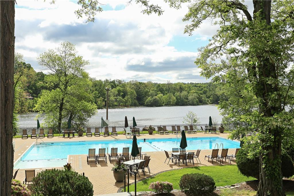 80 Lake Ridge Cove, Mohegan Lake, New York image 22