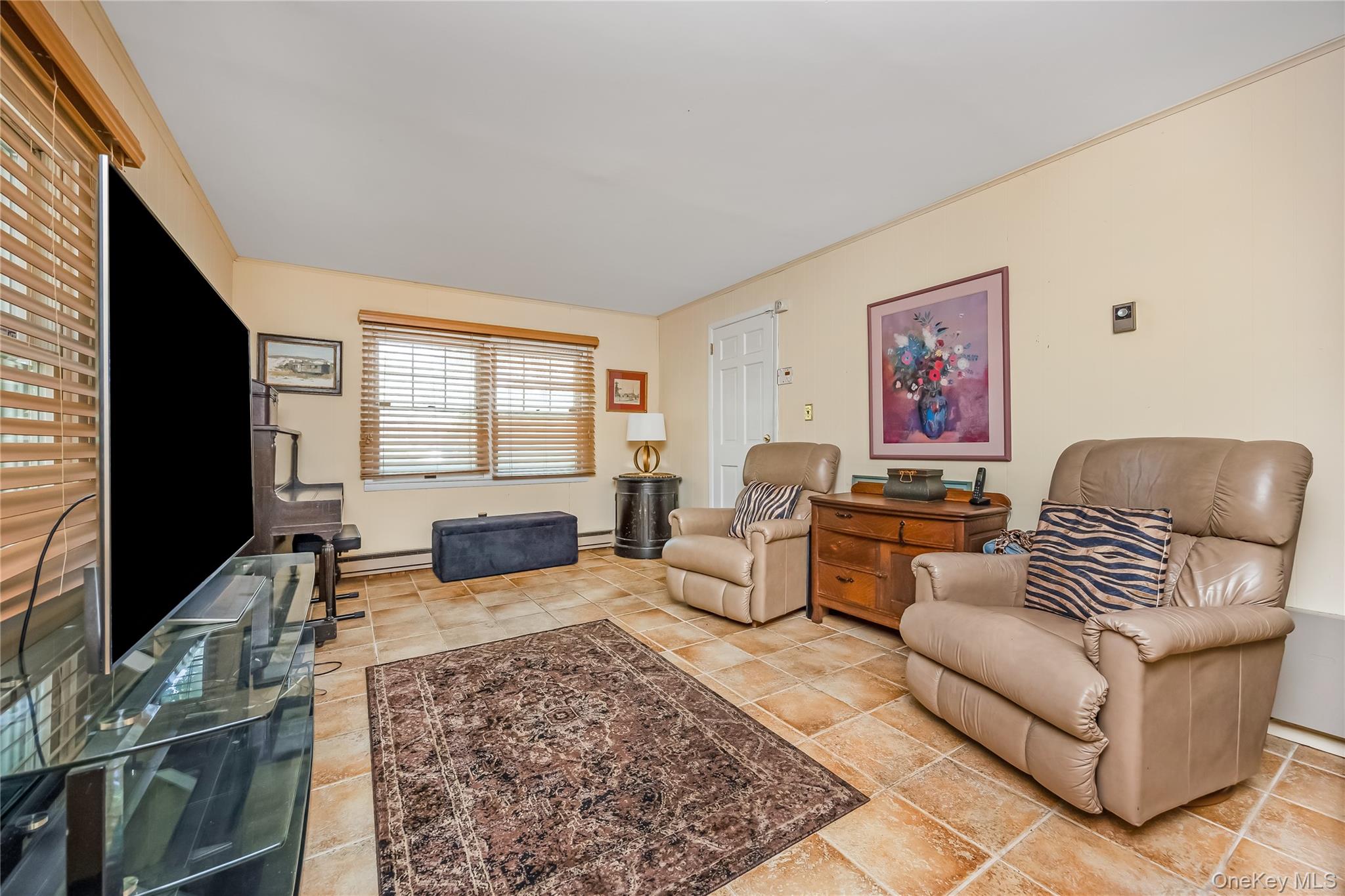 215 Melville Road