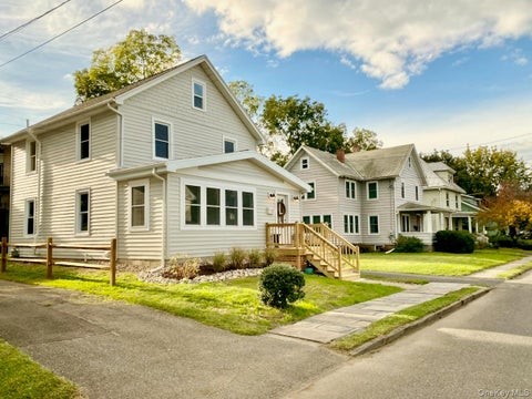 Homes For Rent - 127 Emerson Street<br/> Kingston, NY 12401