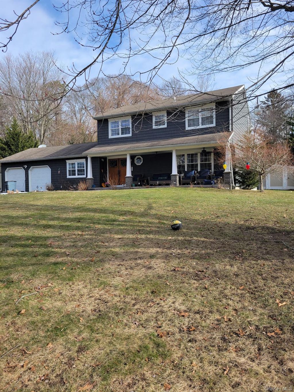 Photo of 11 Reynolds Road, Shoreham, NY 11786 (MLS # 965349)