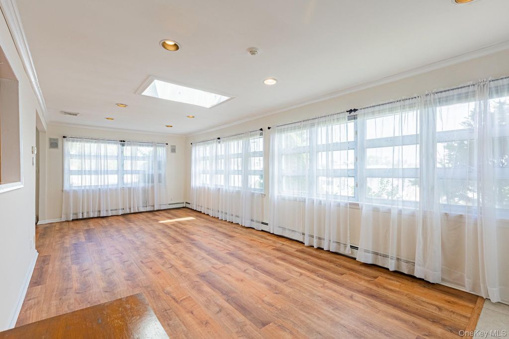 Photo of 97 Ocean Avenue, Bay Shore, NY 11706 (MLS # 922735)