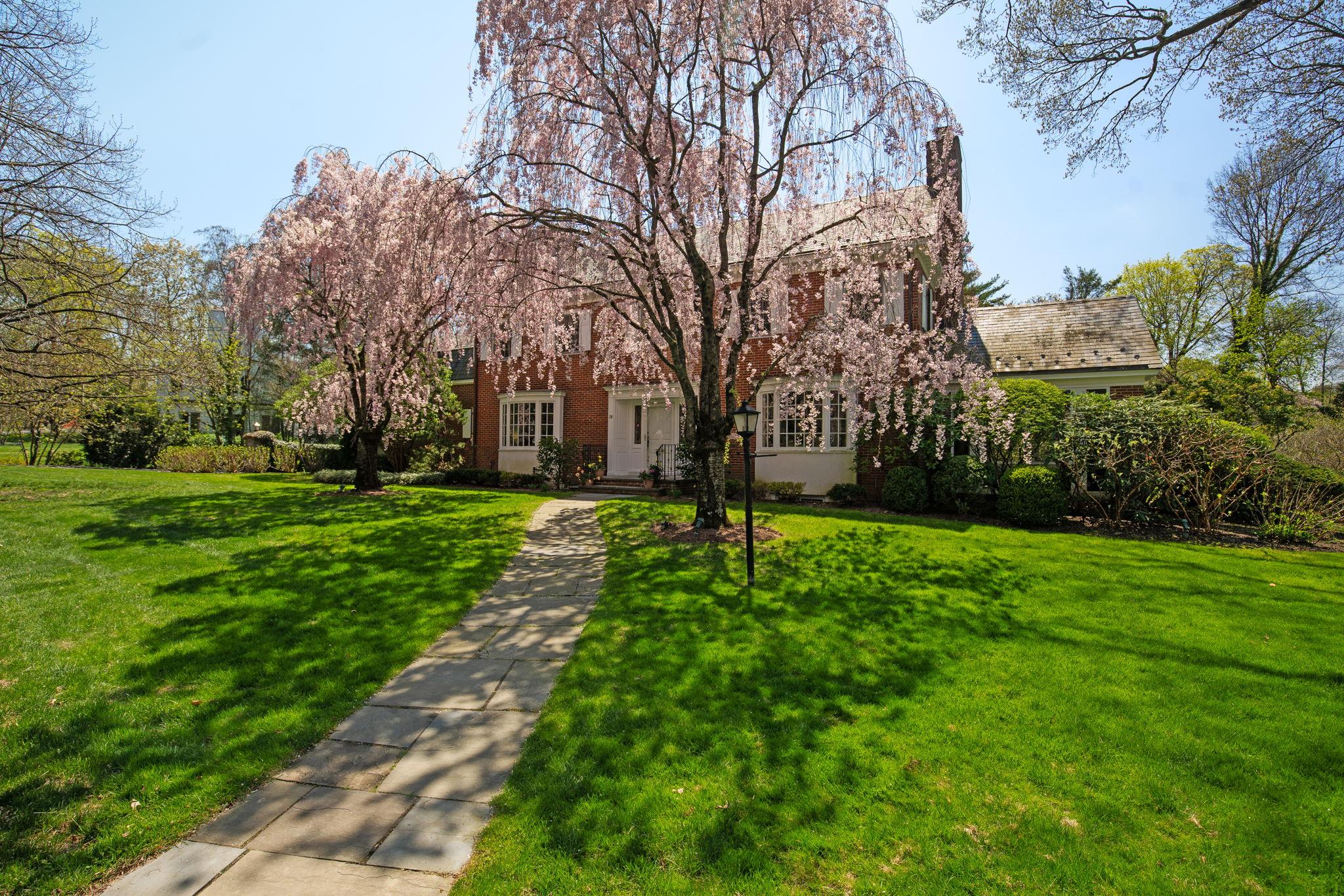26 Oxford Road, Scarsdale, Florida image 25