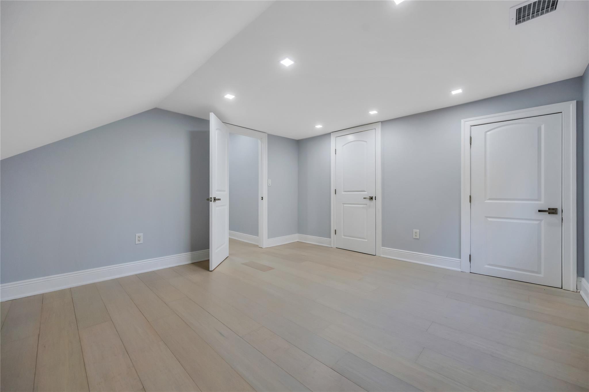 503 Bayville Road, Lattingtown, New York image 21